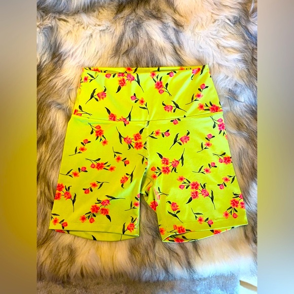 🩷Pink Floral Neon Green Biker Short💚 - Picture 2 of 5